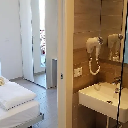 Vienna 호텔 리그나노 사비아도로