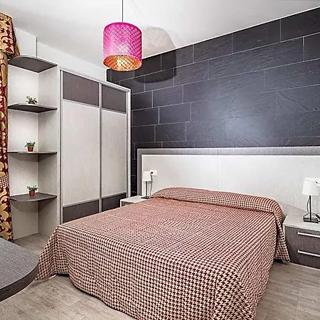 Vienna Hotel