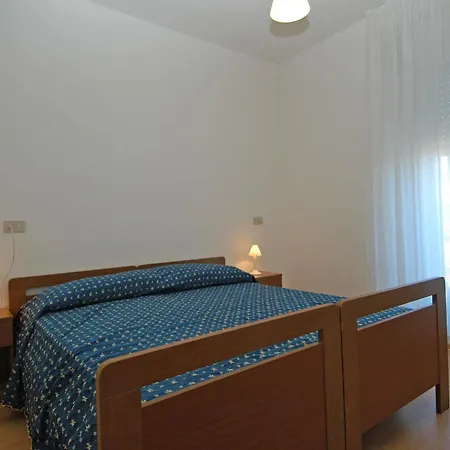 Vienna Hotel 3*
